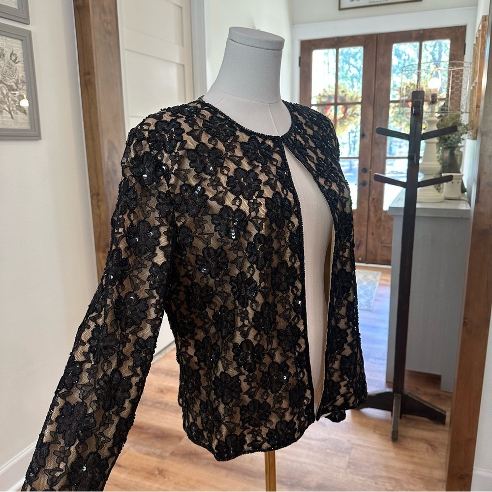 Women's 14 Black Beaded Lace Open Lined Cocktail Holiday Formal Party Jacket - Picture 3 of 7